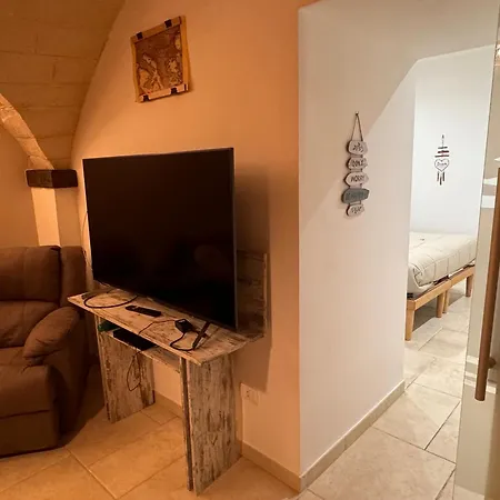 Mimi Maison Vecchia Apartament