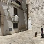 Mimi Maison Vecchia *