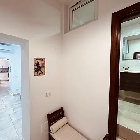 Mimi Maison Vecchia